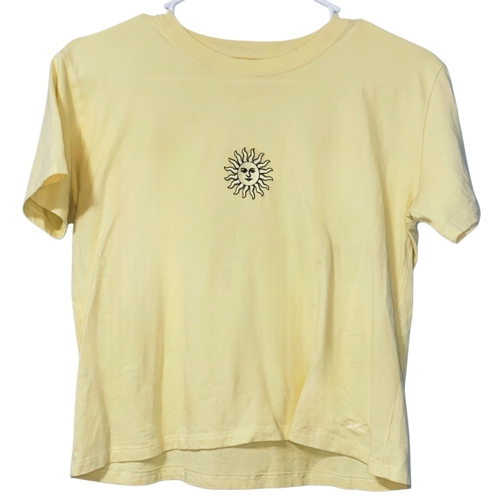 (NWOT) Hollister Sun Embroidered Baby Tee | Yellow Crop Top - XS